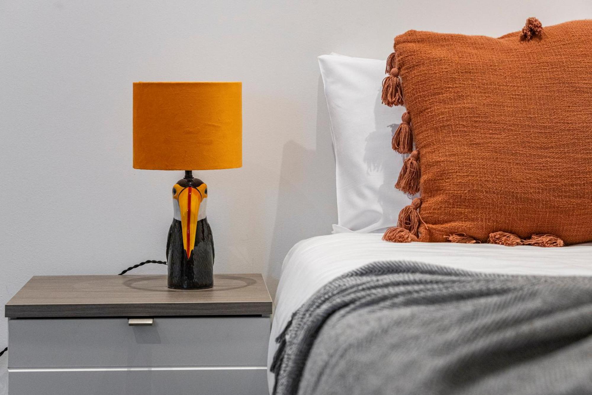 Luxurious 2 Bedroom - Apartment - Central Location Λονδίνο Εξωτερικό φωτογραφία